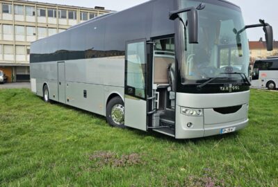 Autocar 63+1 places (3)